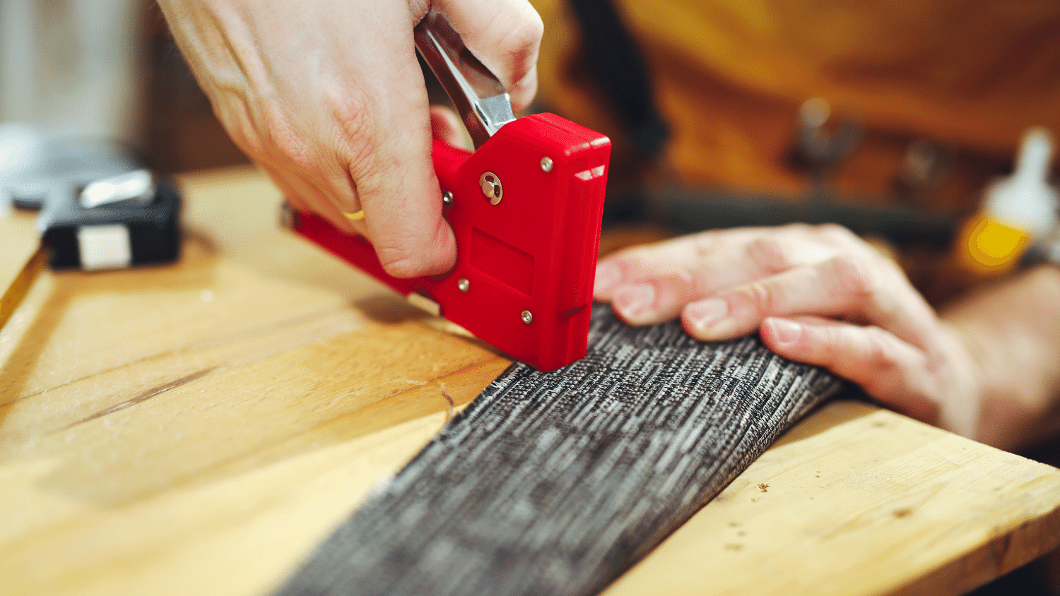 10 Best Power Upholstery Staplers in 2024 Handyman Dream